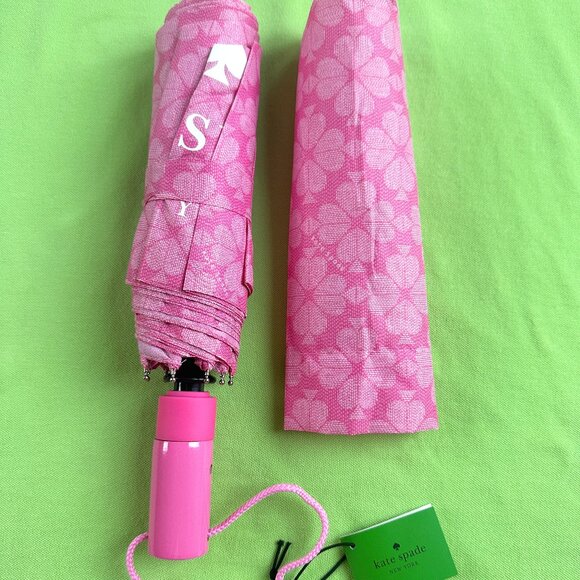 KATE SPADE FLOWER TRAVEL UMBRELLA:NWT PINK (see color note) - Picture 1 of 12